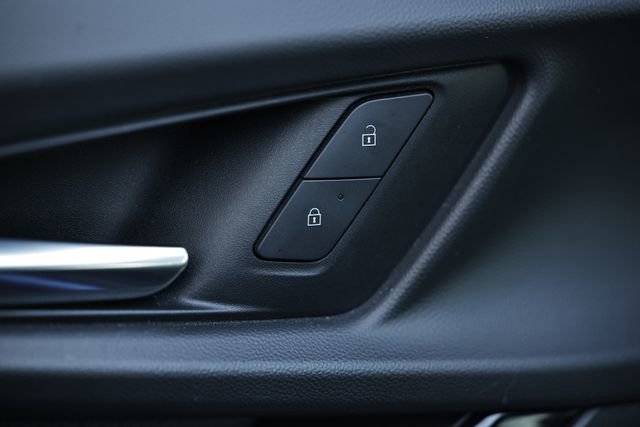 Used 2025 Chevrolet Equinox RS image 15