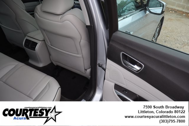 Used 2018 Acura TLX V6 SH-AWD w/ Technology Pkg image 31