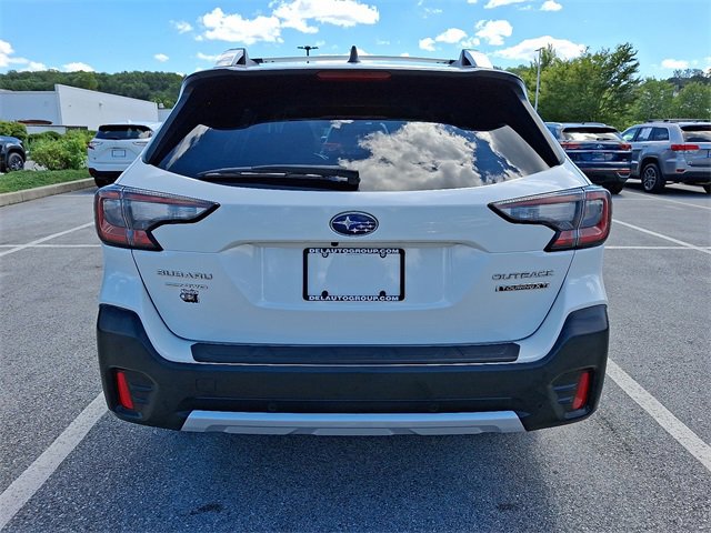 Used 2022 Subaru Outback Touring XT image 5