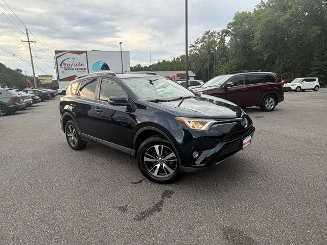 Used 2018 Toyota RAV4 XLE w/ Plus Extra Value Package AWD/4WD image 2