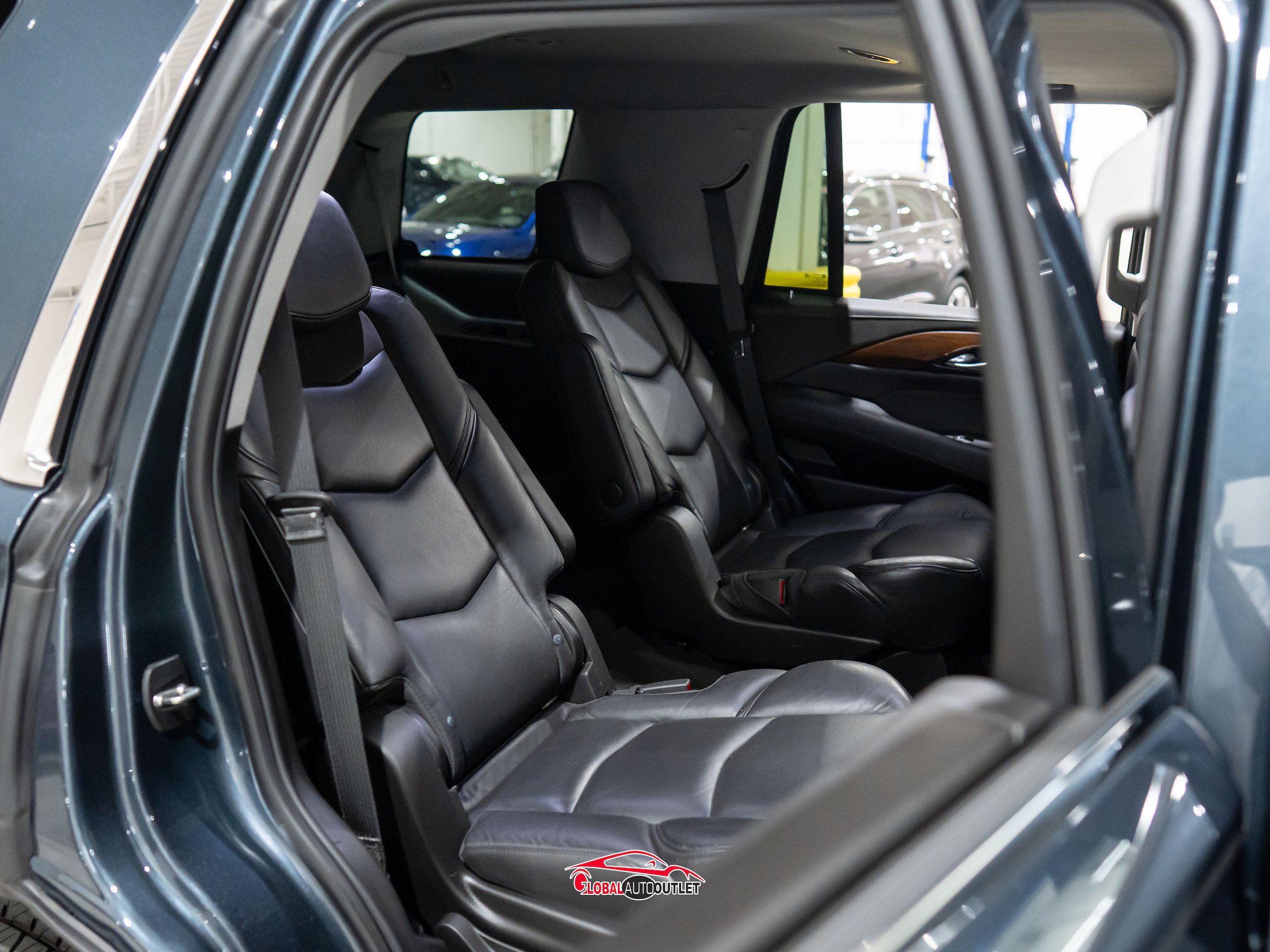 Used 2020 Cadillac Escalade Luxury AWD/4WD image 18