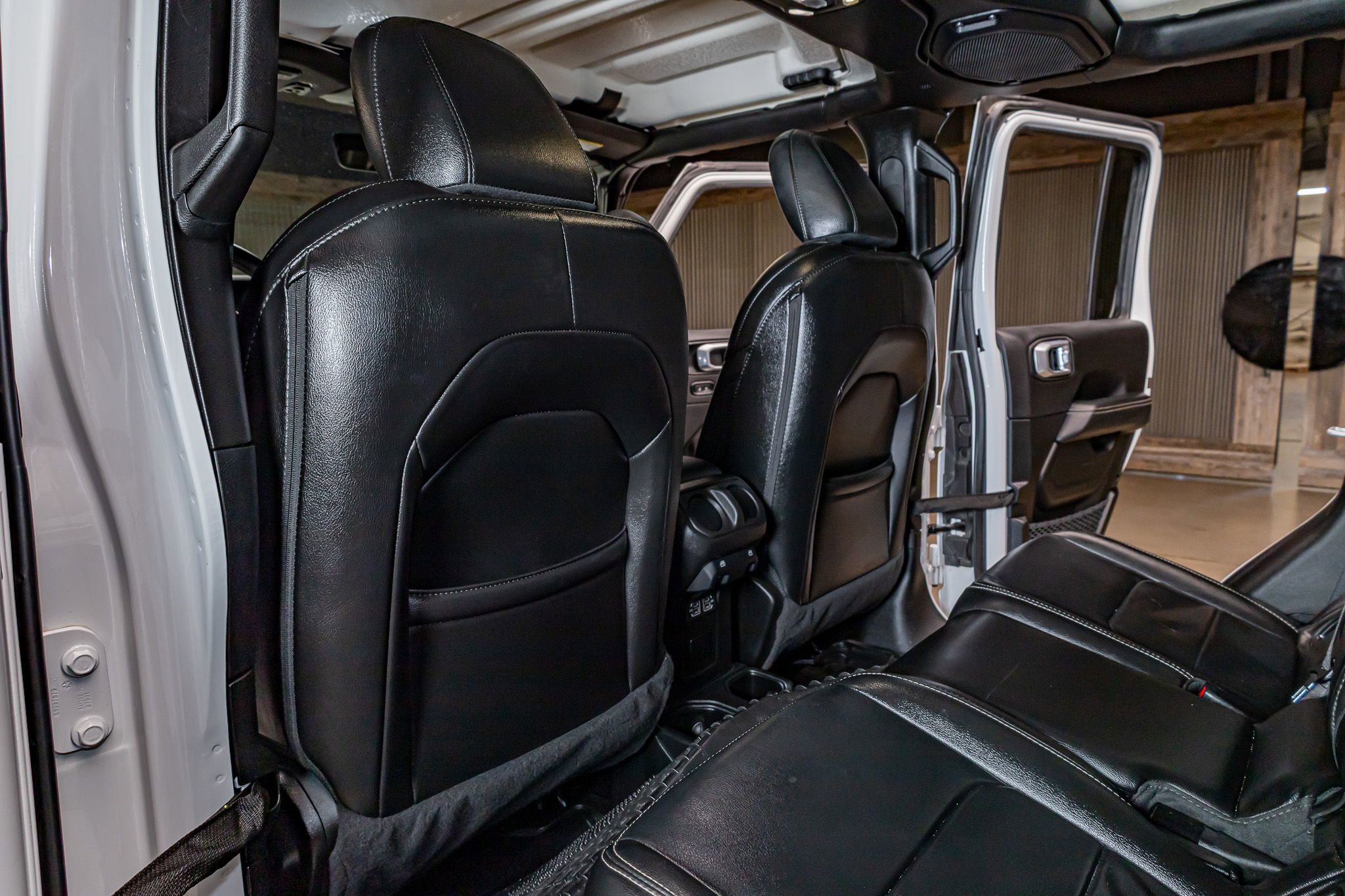 Used 2022 Jeep Gladiator Overland w/ Popular Equipment Package image 26