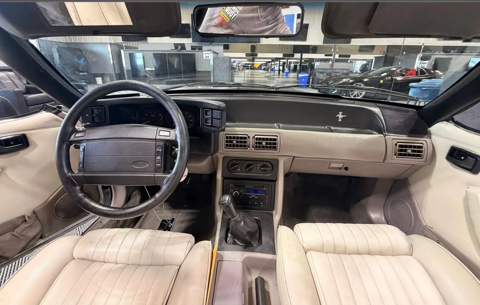 Used 1990 Ford Mustang LX RWD image 11