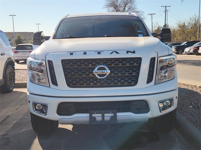 Used 2018 Nissan Titan PRO-4X w/ Pro-4x Convenience Package image 2