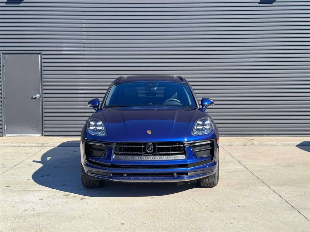 New 2026 Porsche Macan AWD/4WD image 12
