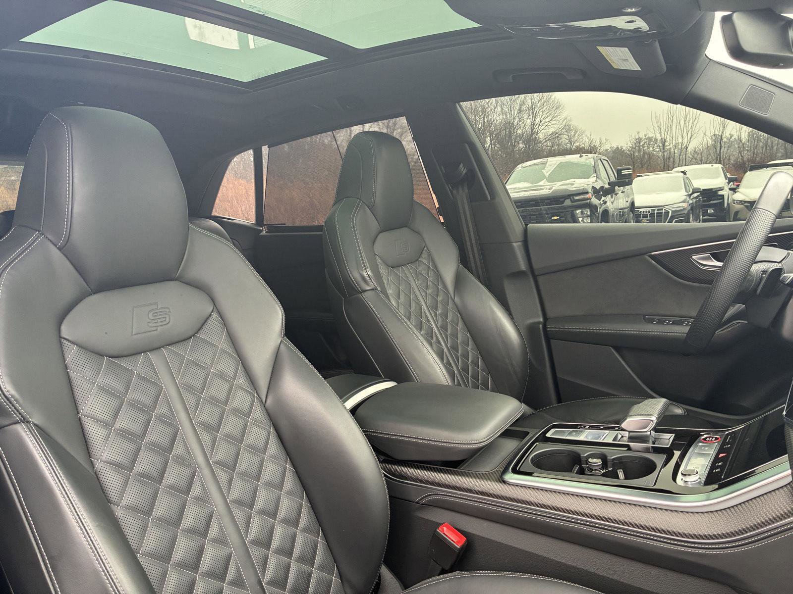 Used 2024 Audi SQ8 Premium Plus w/ 23" Wheel Package image 44