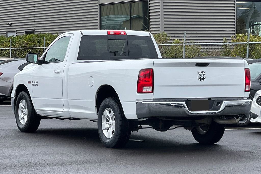 Used 2018 RAM 1500 Classic SLT image 5