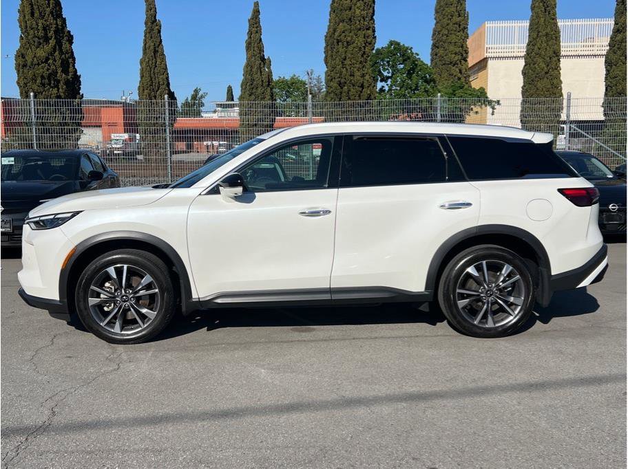 Used 2023 INFINITI QX60 Luxe image 7