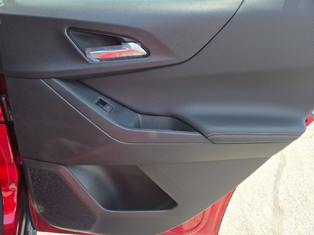 New 2026 Chevrolet Equinox LT w/ Safety and Technology Package FWD image 25