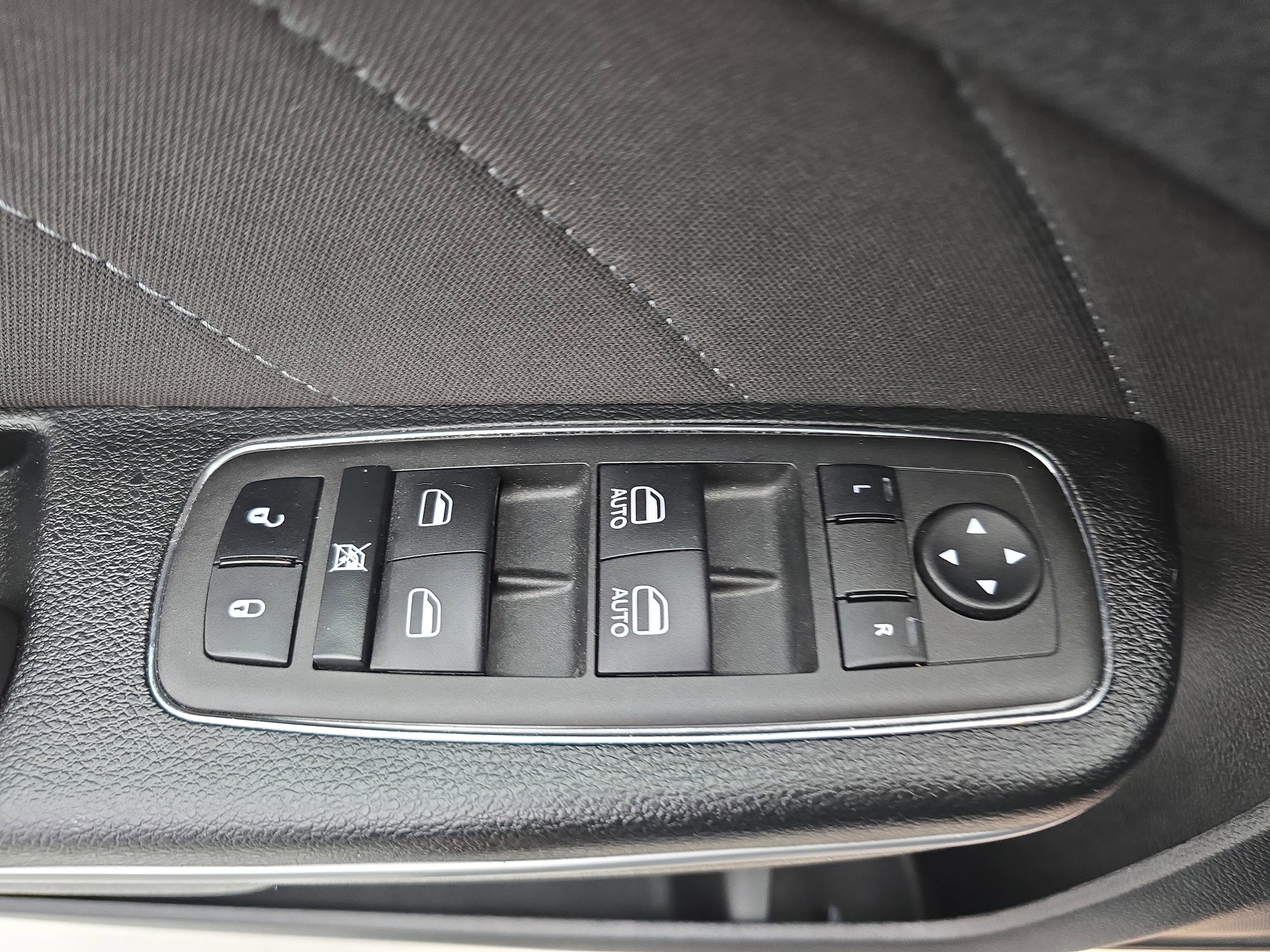Used 2023 Dodge Charger SXT RWD image 26
