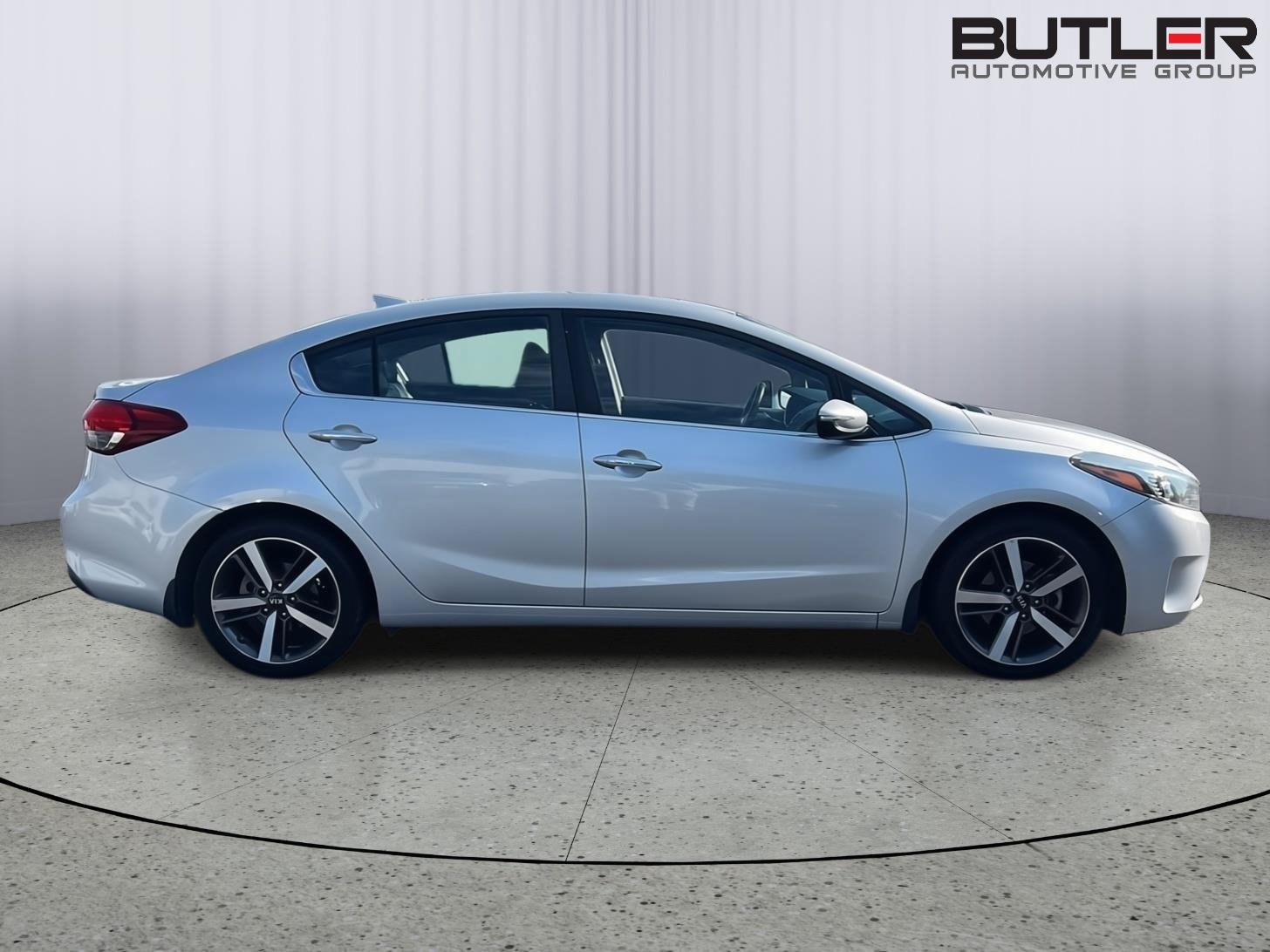Used 2017 Kia Forte EX w/ EX Premium Plus Package FWD image 5