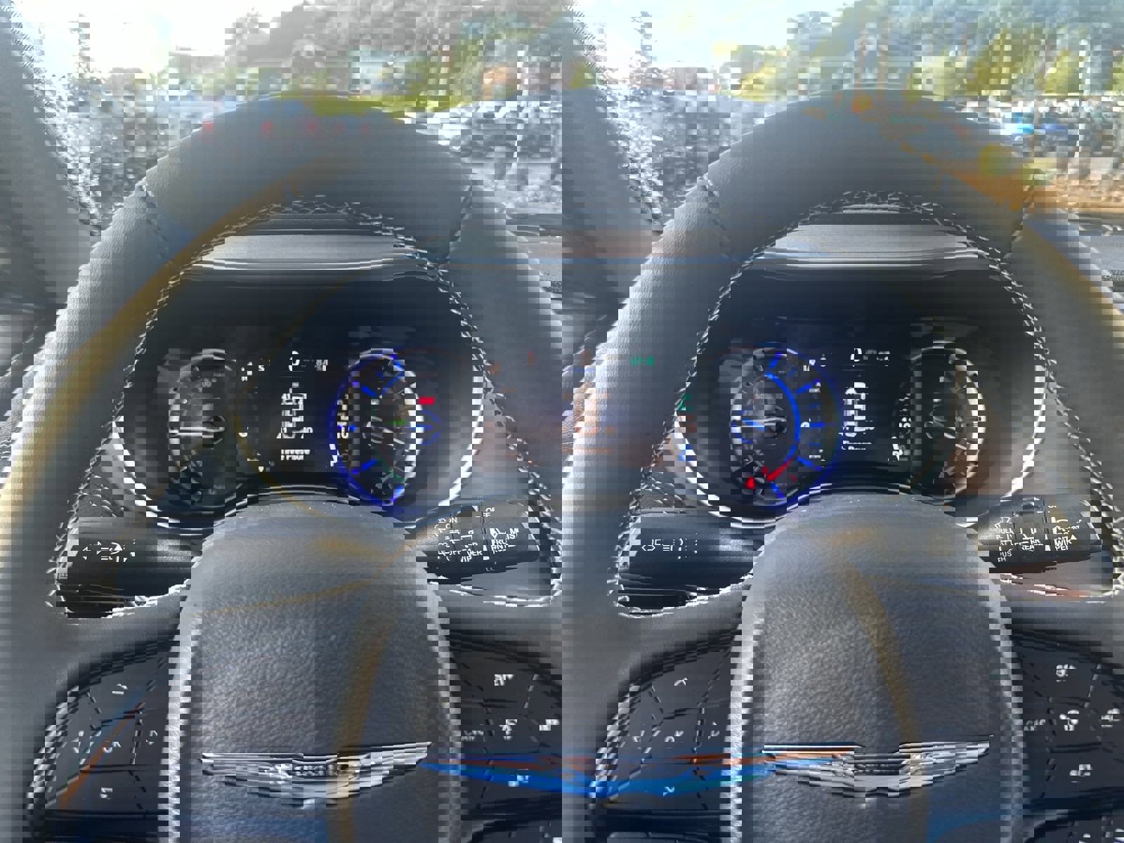 New 2024 Chrysler Pacifica Premium image 40