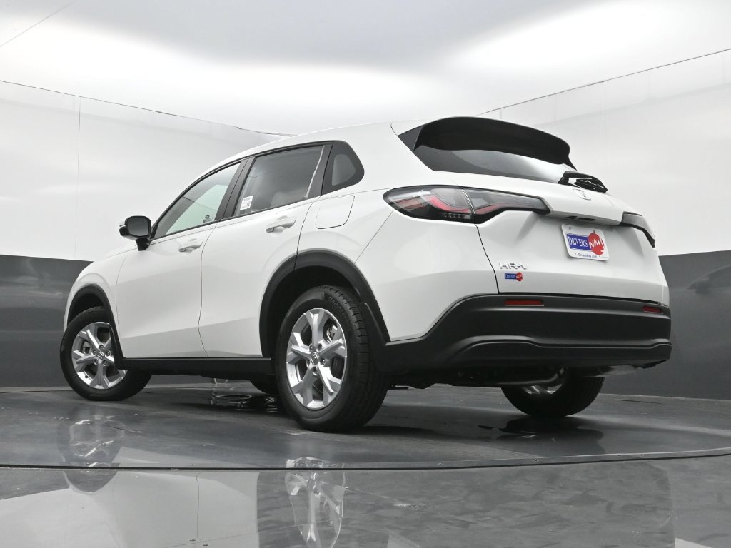 Used 2024 Honda HR-V LX image 25