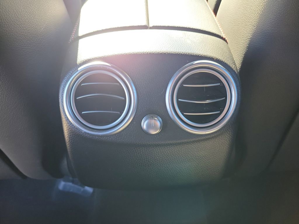 Used 2022 Mercedes-Benz GLC 43 AMG 4MATIC image 15