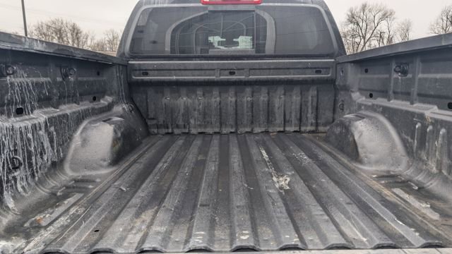 Used 2021 Chevrolet Colorado LT w/ LT Convenience Package AWD/4WD image 9