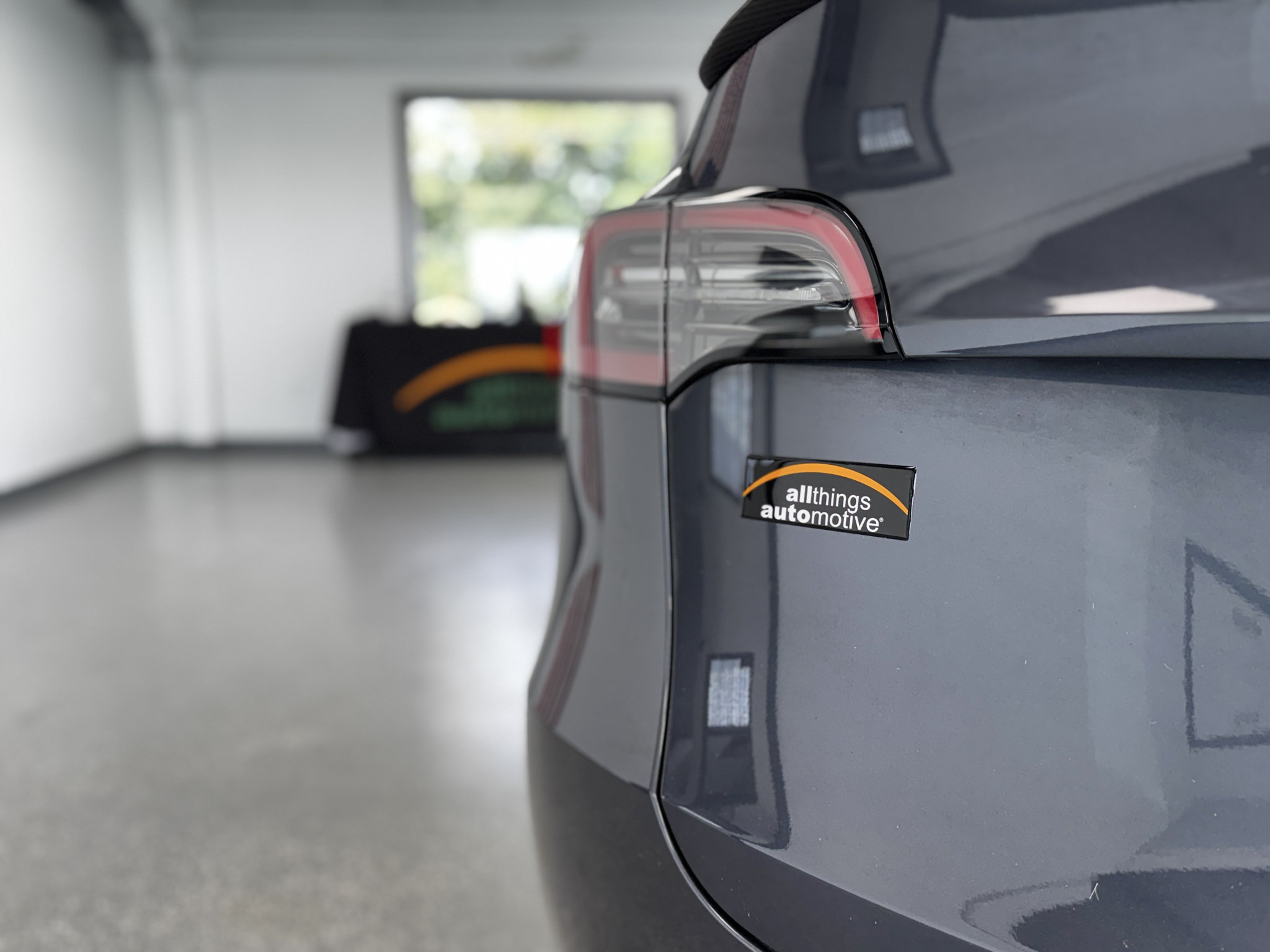 Used 2023 Tesla Model Y Performance AWD/4WD image 34