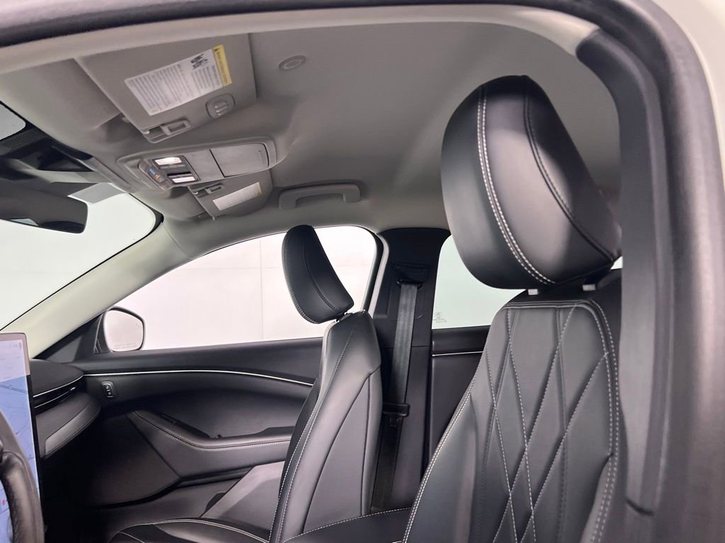 Used 2024 Ford Mustang Mach-E Select image 21