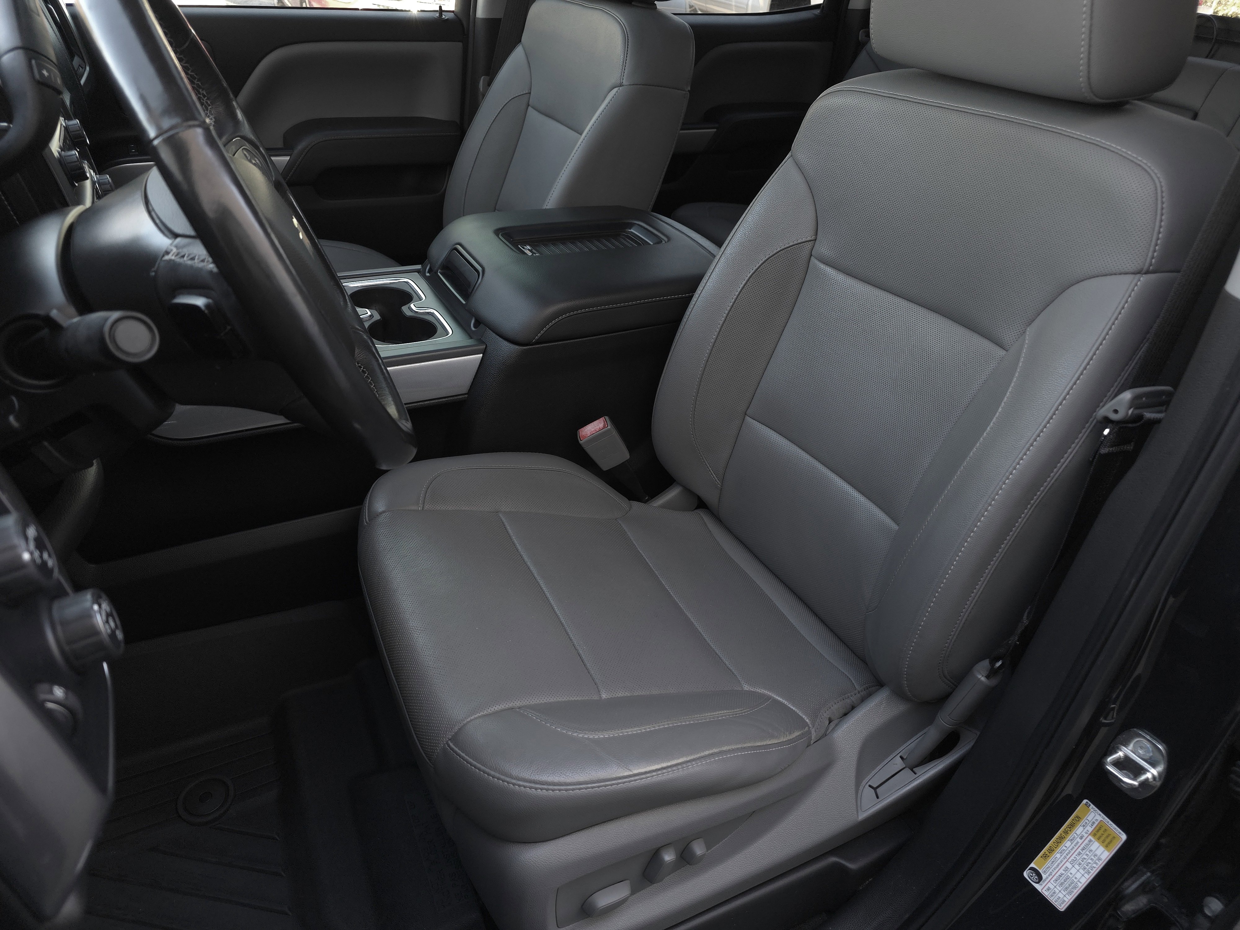 Used 2018 Chevrolet Silverado 1500 LTZ Z71 w/ LTZ Plus Package image 10