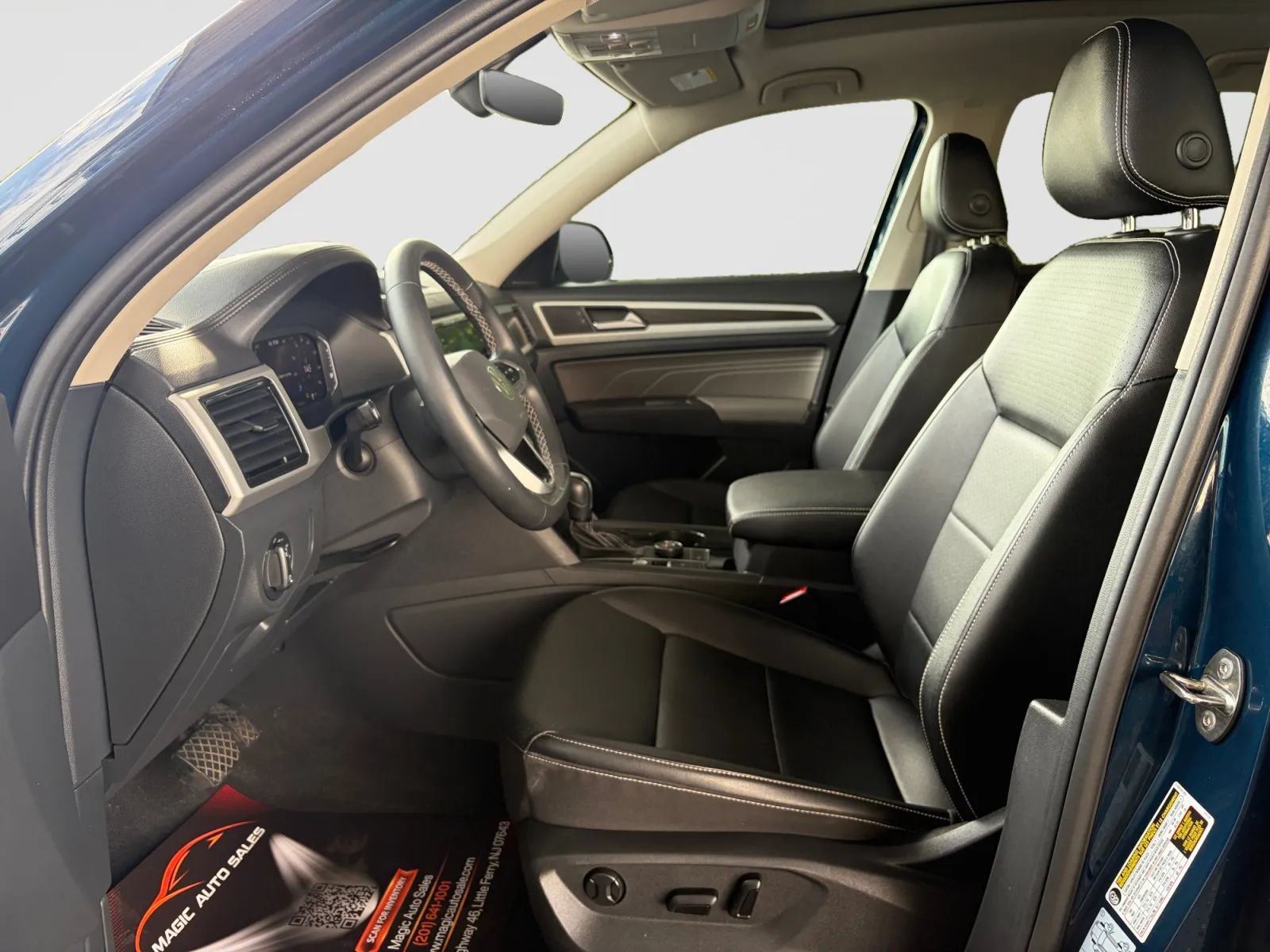 Used 2022 Volkswagen Atlas SE AWD/4WD image 12