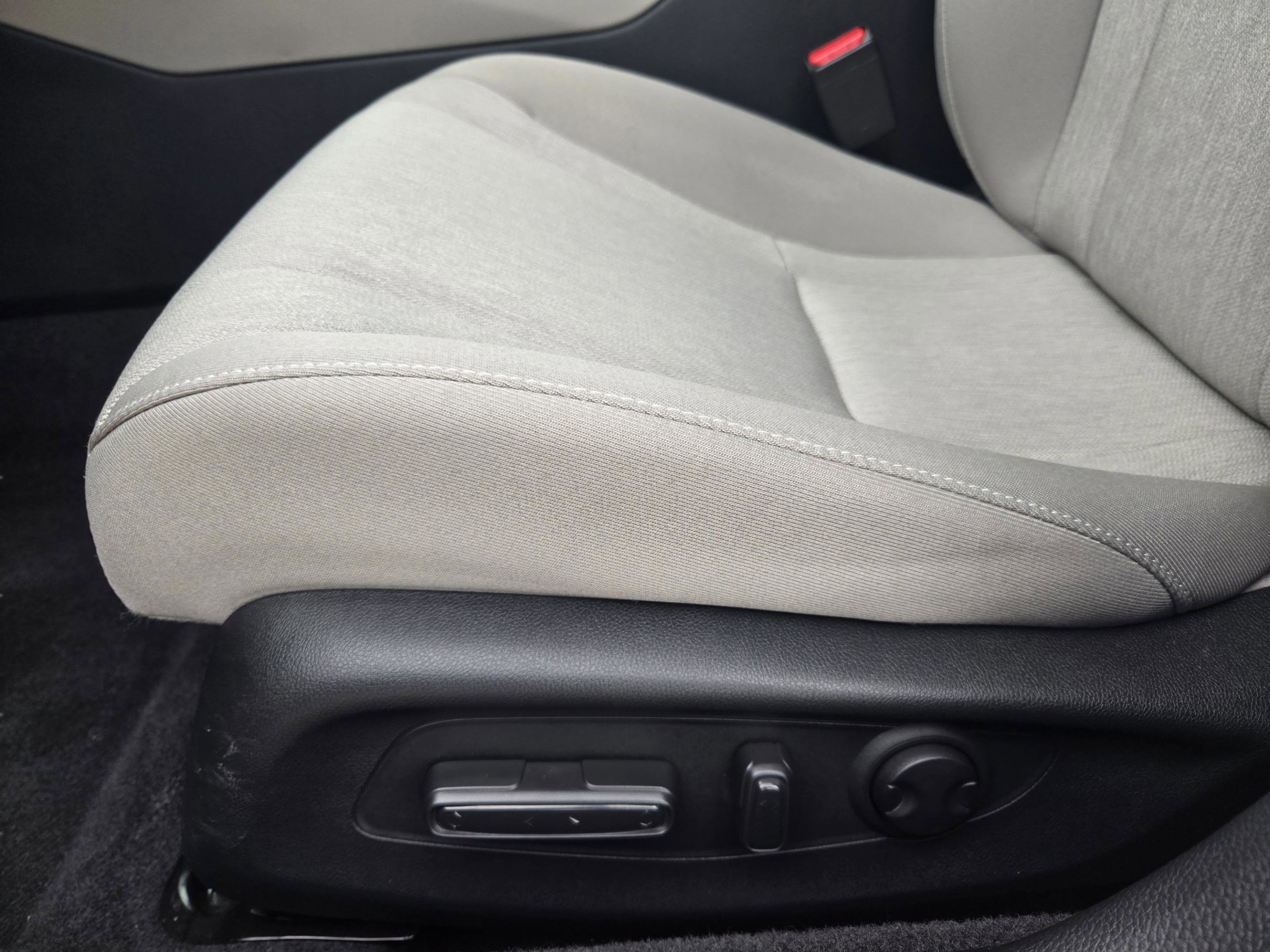 Certified 2025 Honda Accord SE image 20