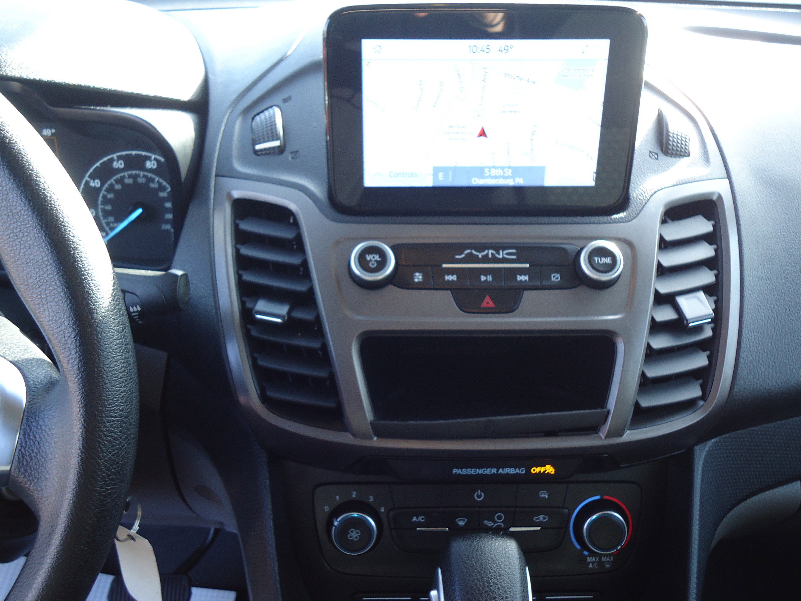 Used 2023 Ford Transit Connect XLT image 14