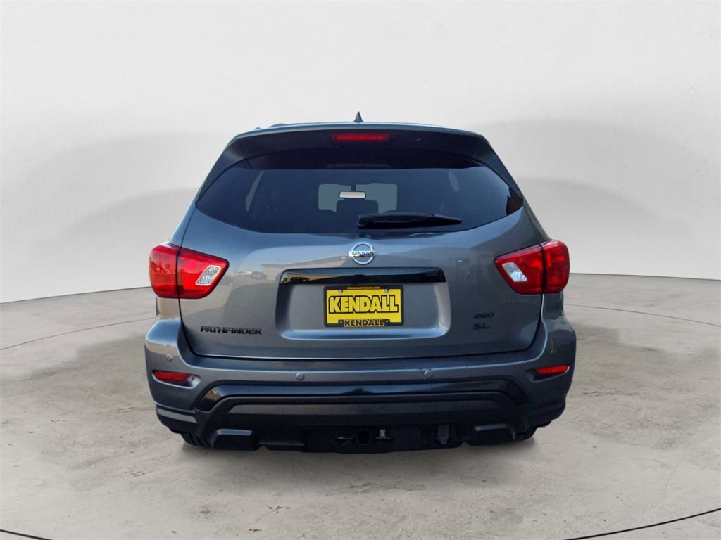 Used 2020 Nissan Pathfinder SL image 4