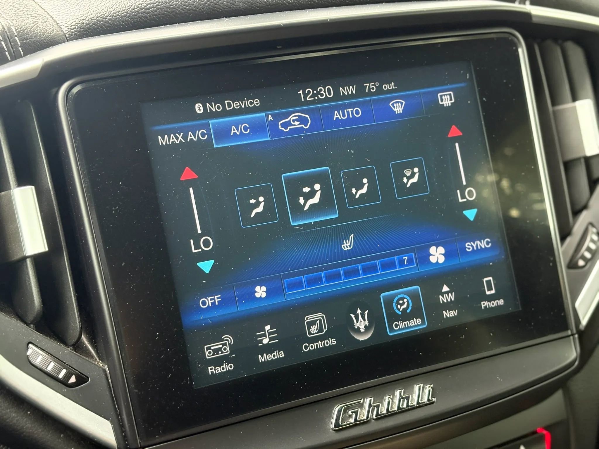 Used 2017 Maserati Ghibli S image 18