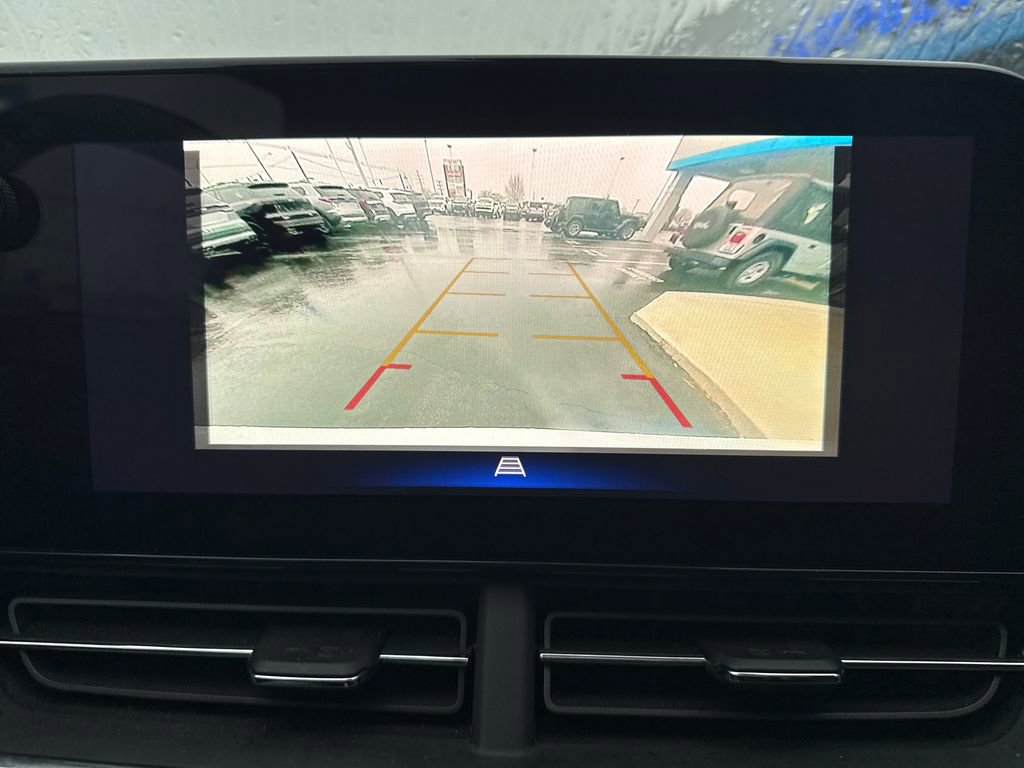 Used 2025 Chevrolet Trax LT w/ LT Convenience Package image 23