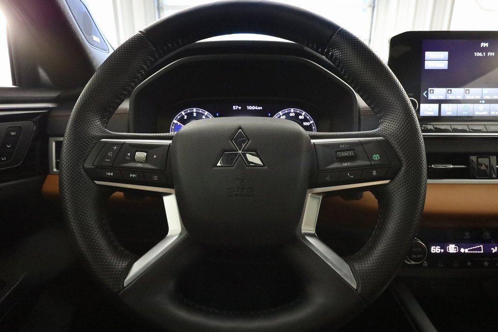 Used 2022 Mitsubishi Outlander SEL image 23