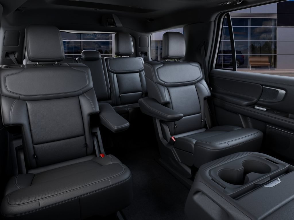 New 2027 Ford Expedition Platinum w/ Stealth Performance Package AWD/4WD image 11