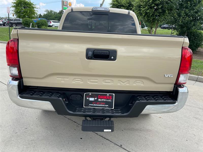 Used 2017 Toyota Tacoma TRD Off-Road w/ Tow Package (A/T) AWD/4WD image 76