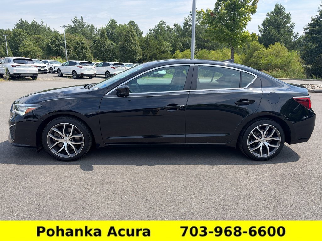 Used 2019 Acura ILX FWD image 4