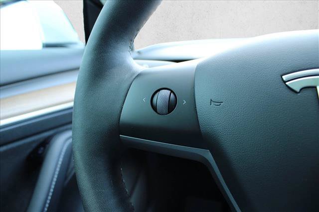 Used 2022 Tesla Model 3 Performance AWD/4WD image 20