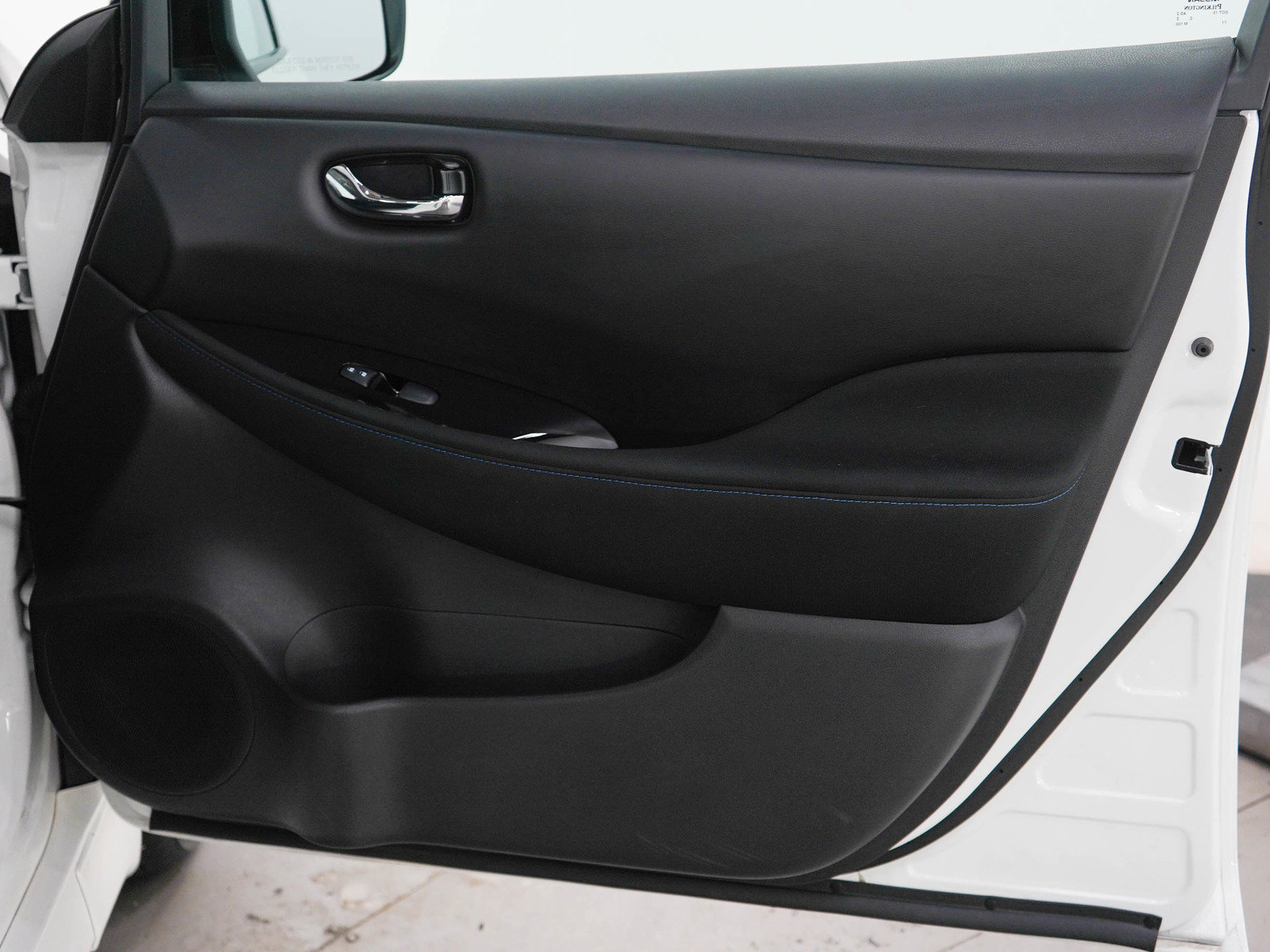 Used 2024 Nissan Leaf SV Plus FWD image 11