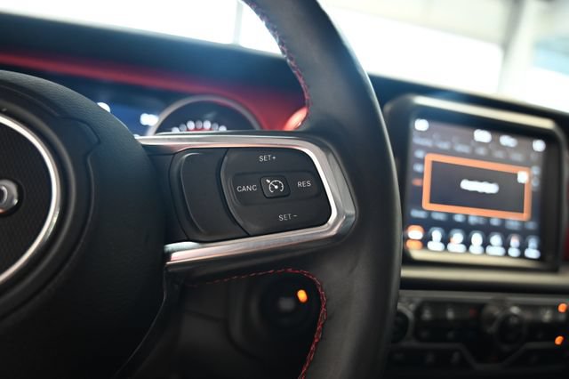 Used 2018 Jeep Wrangler Unlimited Rubicon AWD/4WD image 23