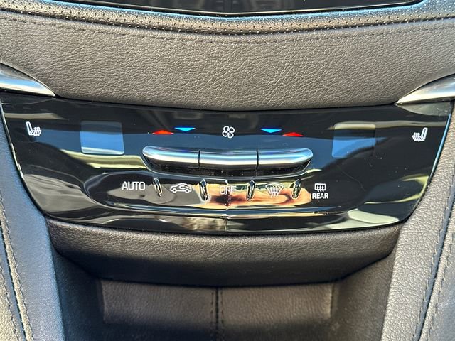 Used 2025 Cadillac XT5 Premium Luxury image 39