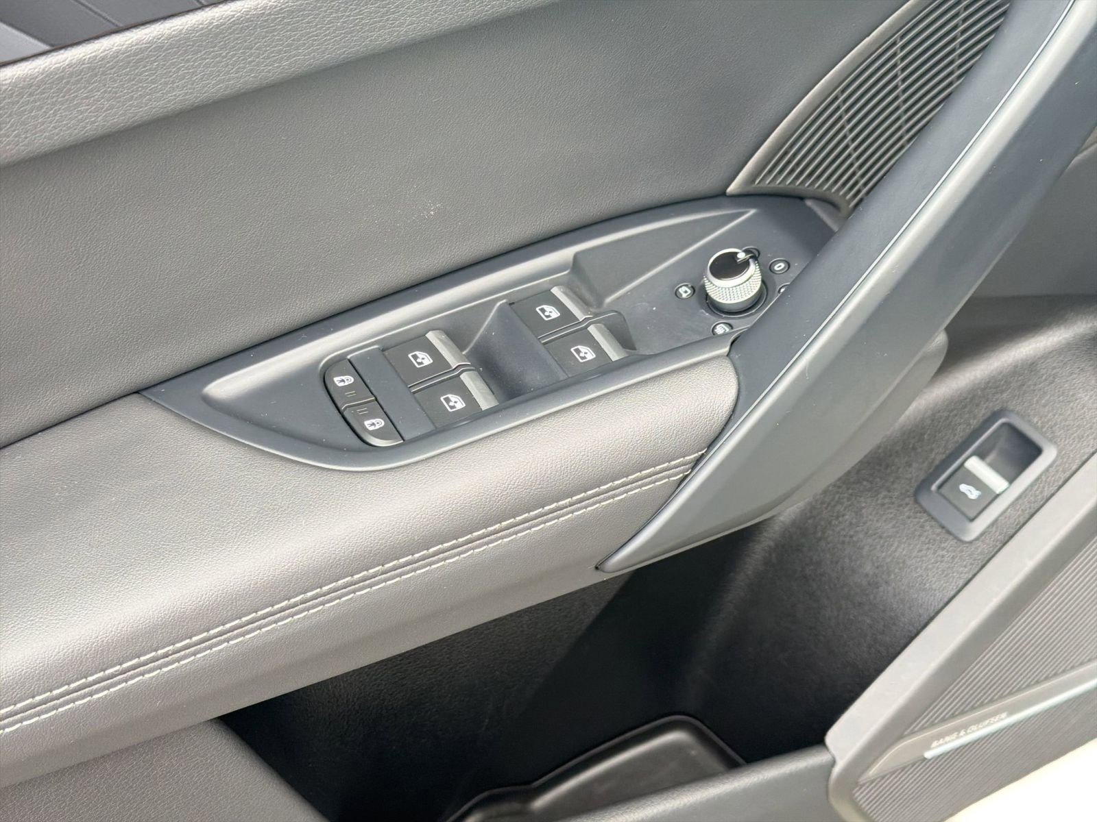 Used 2024 Audi Q5 2.0T Premium Plus image 20