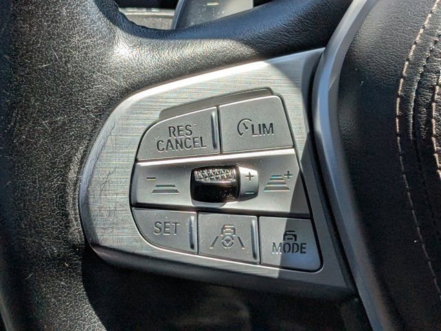 Used 2020 BMW X7 xDrive40i w/ Premium Package image 27