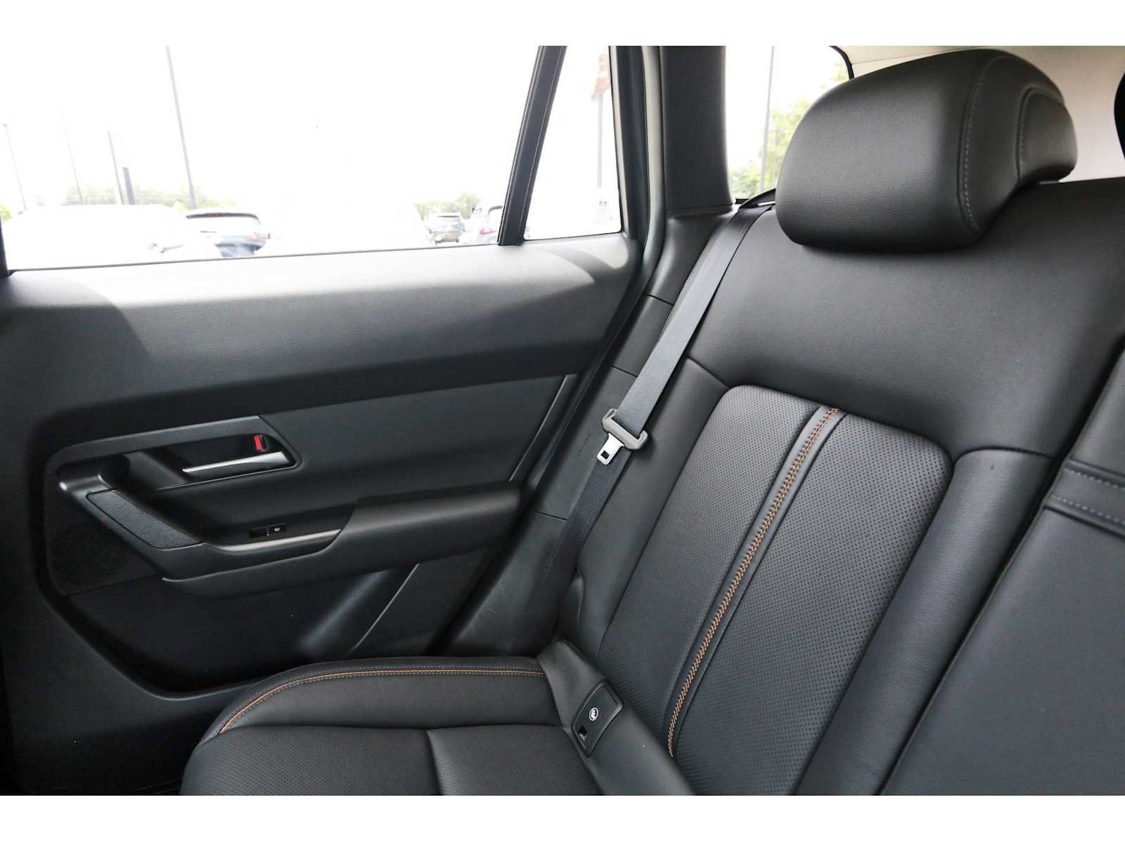 Used 2024 MAZDA CX-50 AWD 2.5 Turbo w/ Cargo Package image 8