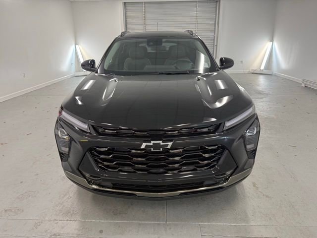 New 2026 Chevrolet Trax ACTIV w/ Driver Confidence Package image 2