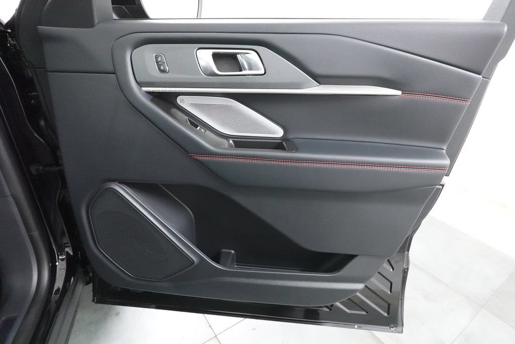 Used 2019 Ford E-450 and Econoline 450 Super Duty RWD image 18