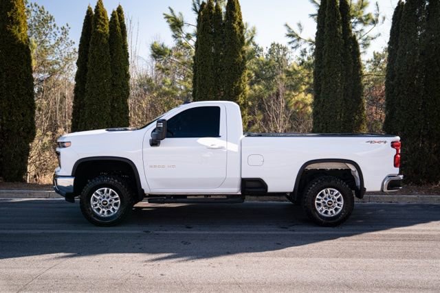 Used 2025 Chevrolet Silverado 2500 LT w/ Convenience Package image 4