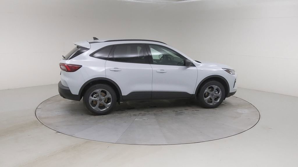 New 2026 Ford Escape ST-Line w/ Tech Pack #1 image 12