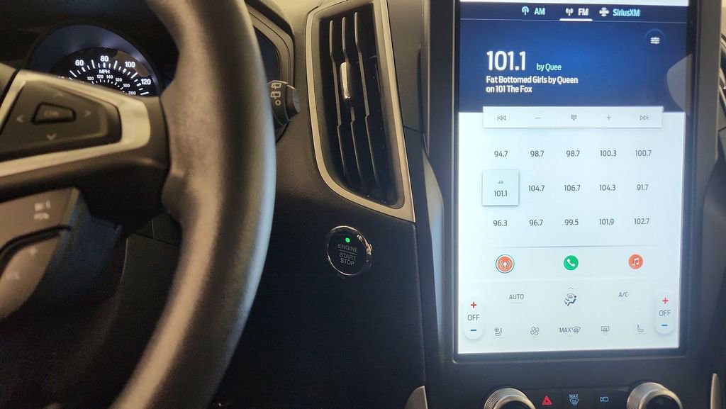 Used 2023 Ford Edge SEL w/ Convenience Package image 22