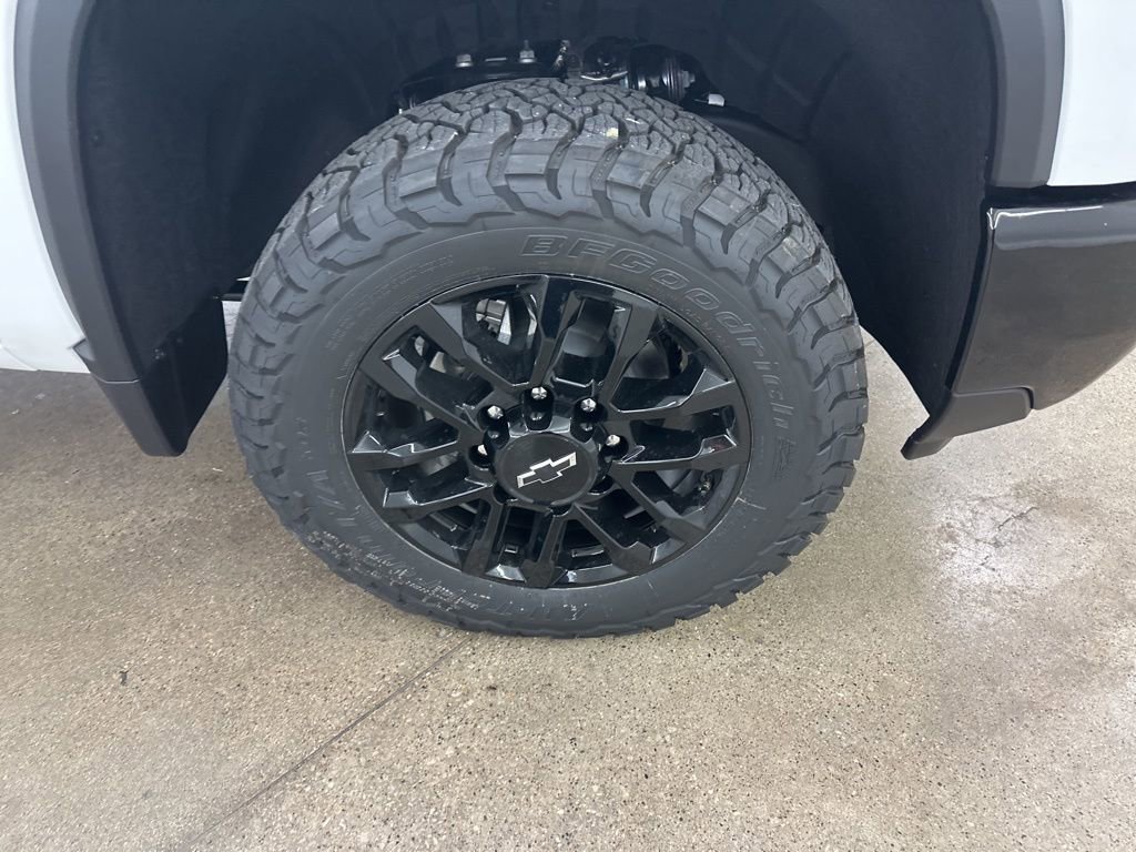 New 2026 Chevrolet Silverado 2500 LT w/ Trail Boss Package image 13