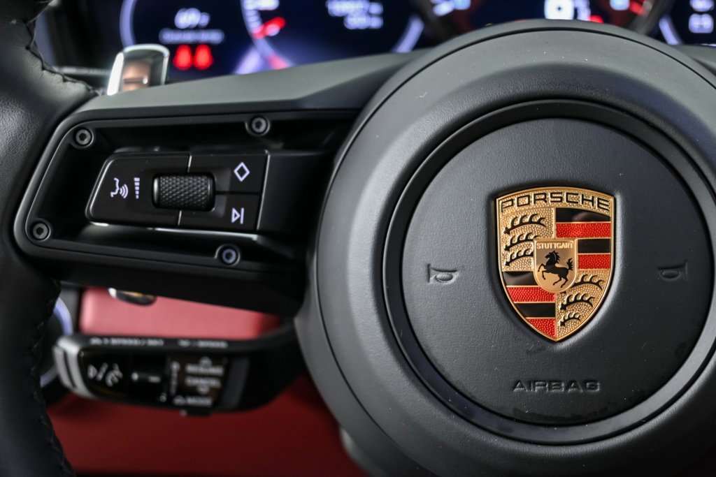 Certified 2023 Porsche Panamera GTS image 10