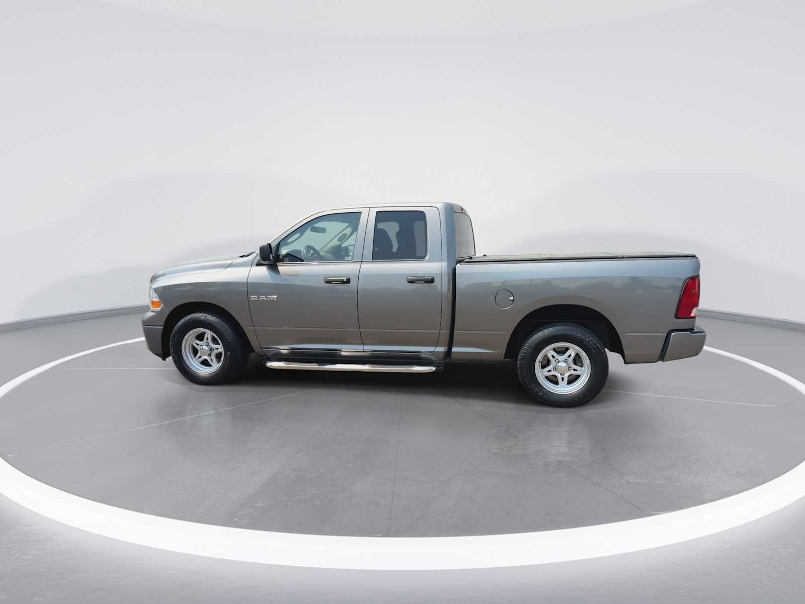 Used 2009 Dodge Ram 1500 Truck ST w/ ST Popular Equipment Group RWD image 5