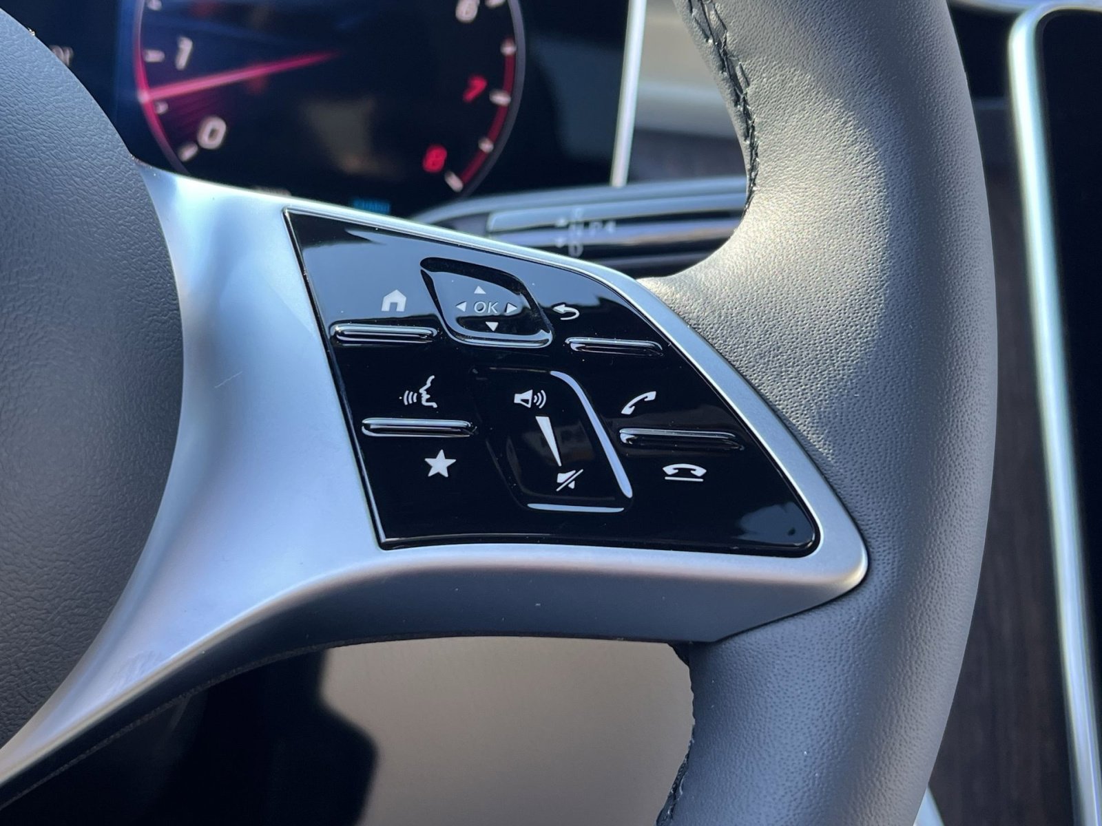 New 2026 Mercedes-Benz GLC 300 4MATIC image 29