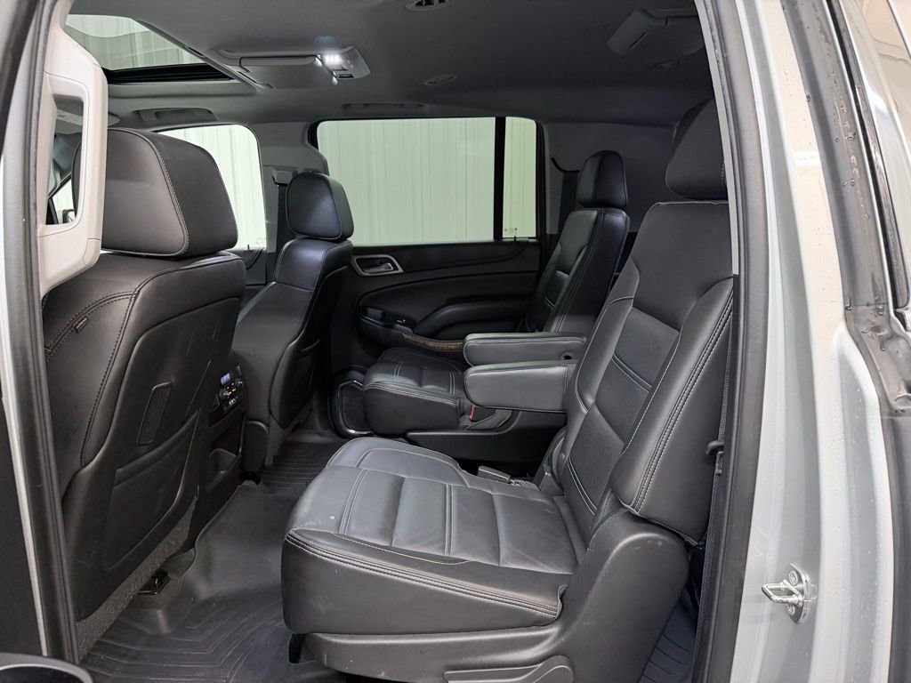 Used 2015 GMC Yukon XL Denali w/ Open Road Package AWD/4WD image 30