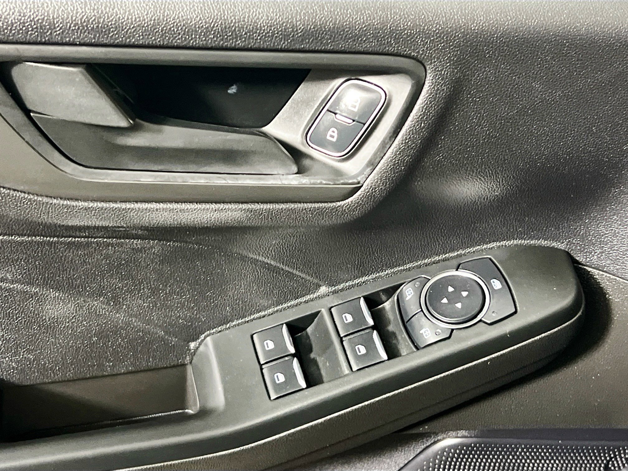 Used 2024 Ford Escape Active FWD image 16